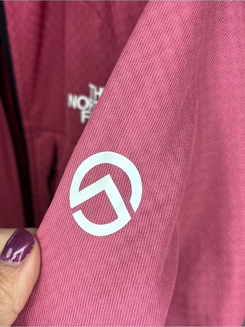 The North Face Women's The Summit Series Futurefleece Hoodie in Slate Rose Large